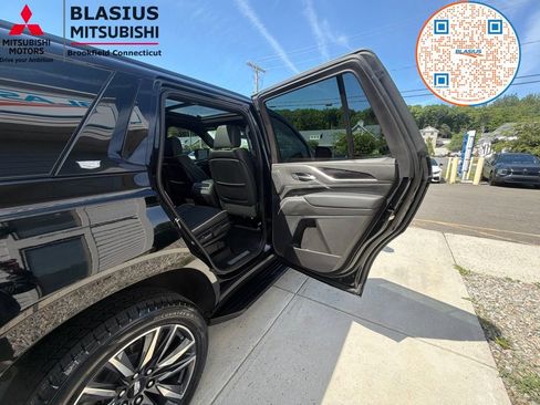 Used 2023 Cadillac Escalade Sport AWD/4WD image 67