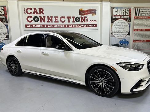 Used 2022 Mercedes-Benz S 500 4MATIC image 10