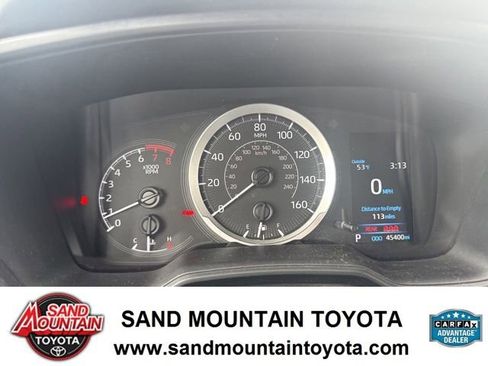 Used 2022 Toyota Corolla LE image 17