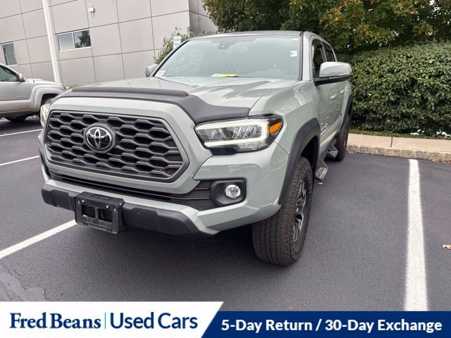 Certified 2022 Toyota Tacoma TRD Off-Road AWD/4WD image 20