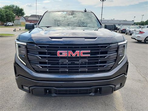 New 2026 GMC Sierra 1500 Elevation image 9
