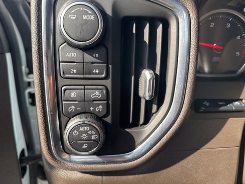 Used 2020 Chevrolet Silverado 2500 LTZ w/ LTZ Plus Package image 13