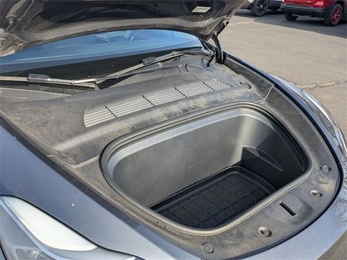 Used 2023 Tesla Model Y Performance image 35