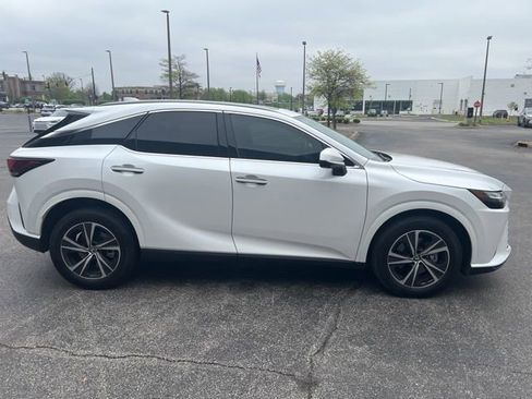 Used 2024 Lexus RX 350 Premium w/ Convenience Package image 2