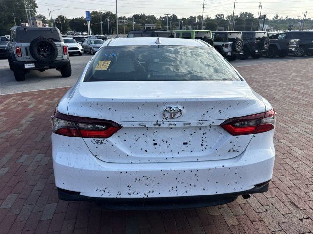 Used 2023 Toyota Camry LE FWD image 10