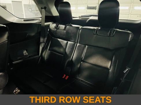 Used 2021 Ford Explorer Limited w/ Hybrid Equipment Group 310A AWD/4WD image 11