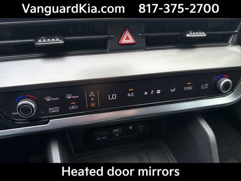 Certified 2025 Kia Sportage EX FWD image 20