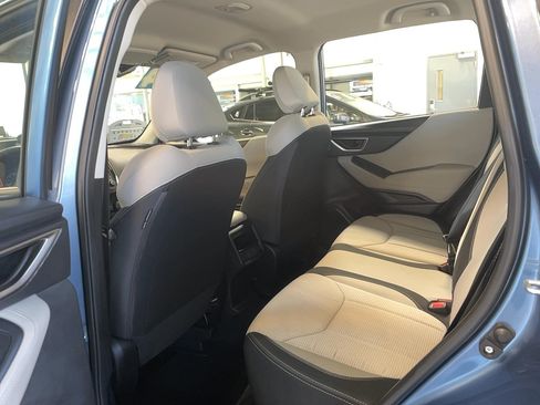 Used 2024 Subaru Forester AWD/4WD image 18