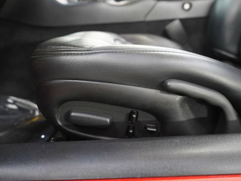 Used 2001 Chevrolet Corvette Convertible w/ Preferred Equipment Group1 image 21