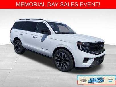 Used 2025 Ford Expedition Platinum w/ Driver's Package