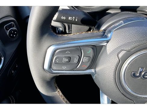 Certified 2025 Jeep Wrangler Sahara image 25