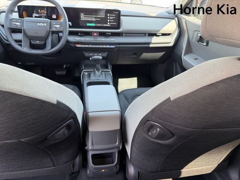New 2027 Kia Seltos LX FWD image 20
