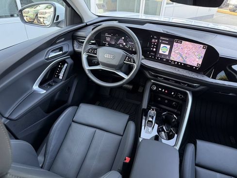 Used 2025 Audi Q5 Premium Plus AWD/4WD image 20