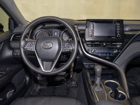 Certified 2023 Toyota Camry LE image 6