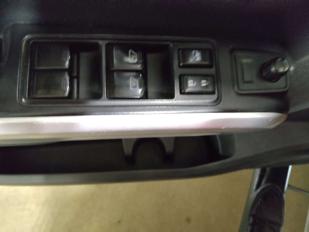 Used 2017 Nissan Titan SV RWD image 27