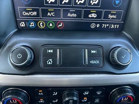 Used 2021 GMC Acadia Denali w/ Denali Technology Package FWD image 37