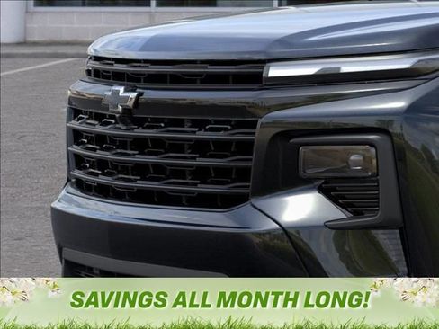 New 2026 Chevrolet Traverse LT w/ Midnight/Sport Edition FWD image 13