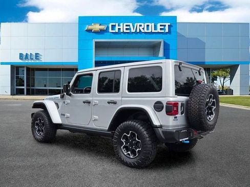 Used 2023 Jeep Wrangler Unlimited Rubicon 4xe w/ Cold Weather Group AWD/4WD image 5
