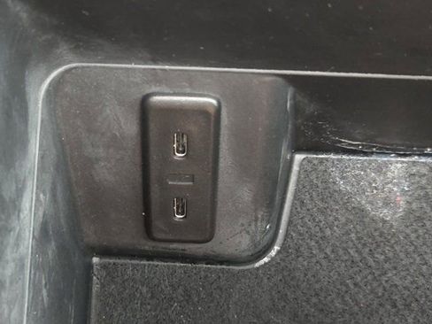 Used 2025 Ford Expedition Tremor image 17