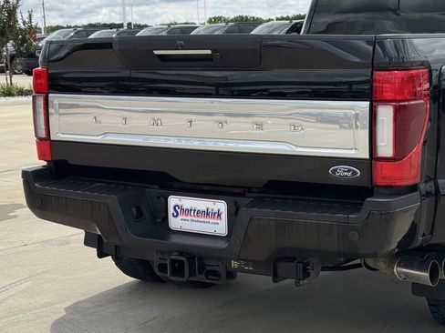 Used 2022 Ford F350 Limited AWD/4WD image 6