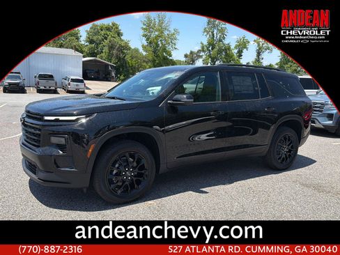 New 2026 Chevrolet Traverse LT w/ Midnight/Sport Edition FWD image 1