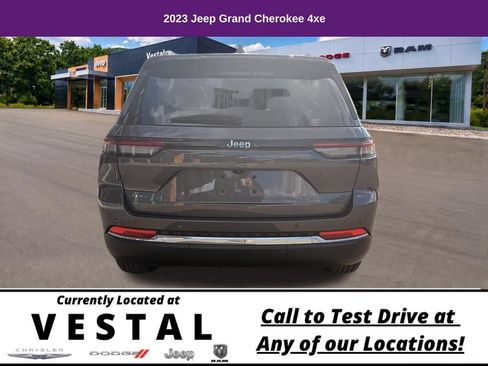 Used 2023 Jeep Grand Cherokee 4WD 4xe image 8
