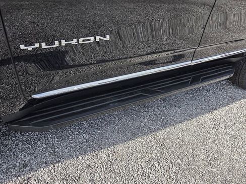 New 2026 GMC Yukon Elevation RWD image 10