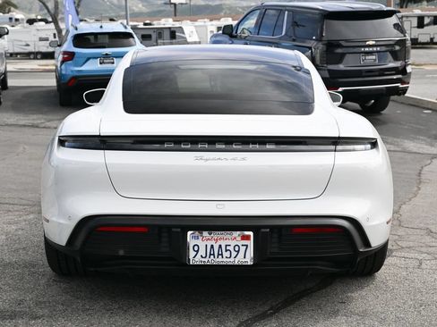 Used 2022 Porsche Taycan 4S AWD/4WD image 6