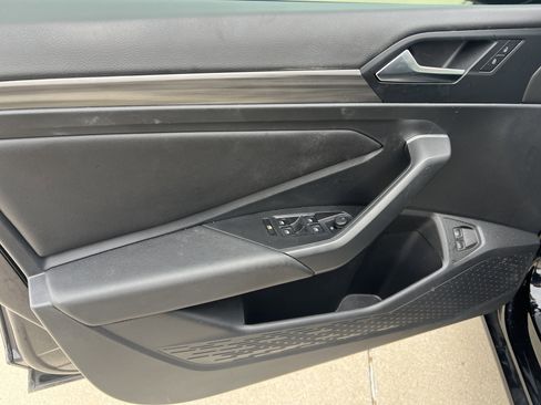 Certified 2020 Volkswagen Jetta SEL image 13