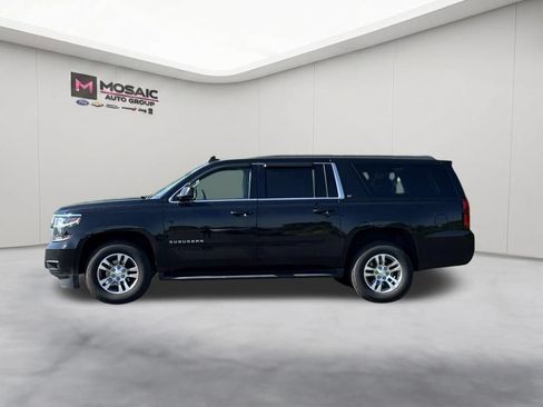 Used 2018 Chevrolet Suburban LT AWD/4WD image 5