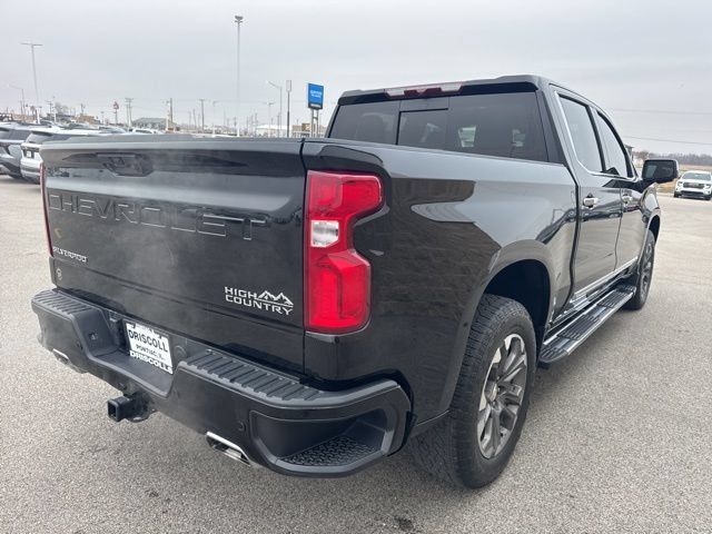 Used 2024 Chevrolet Silverado 1500 High Country AWD/4WD image 6
