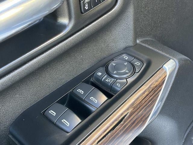 Used 2022 Chevrolet Silverado 3500 High Country AWD/4WD image 30