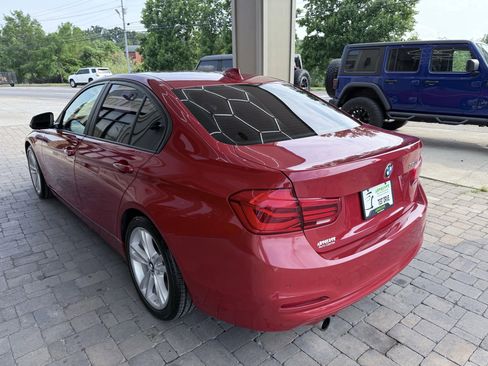 Used 2017 BMW 320i Sedan image 3