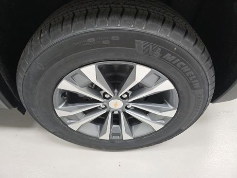 New 2026 Chevrolet Equinox LT AWD/4WD image 24