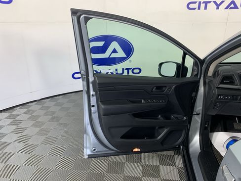 Used 2025 Honda Odyssey EX-L image 13