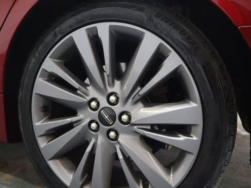 Used 2019 Lincoln MKZ Reserve FWD image 30
