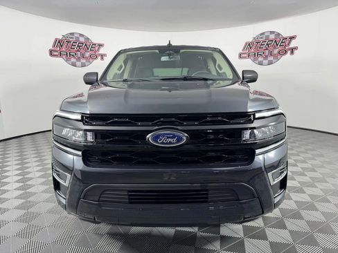 Used 2024 Ford Expedition Max XLT image 2