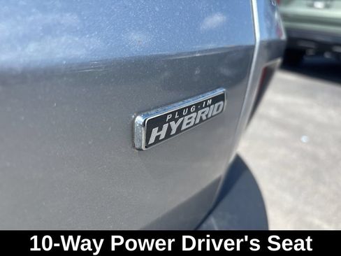 Used 2022 Ford Escape SEL w/ Technology Package FWD image 18