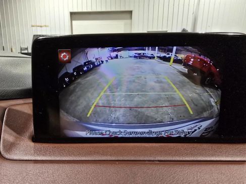 Used 2017 MAZDA CX-9 Signature image 44