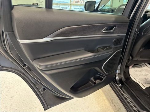 Used 2021 Jeep Grand Cherokee L Limited image 49