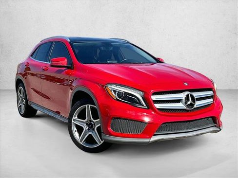 Used 2015 Mercedes-Benz GLA 250 4MATIC image 11