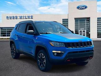 Used 2020 Jeep Compass Trailhawk w/ Cold Weather Group AWD/4WD video 1