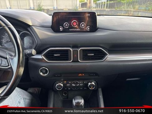 Used 2017 MAZDA CX-5 Touring w/ Preferred Equipment Package FWD image 18