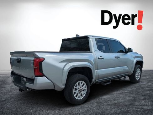 Used 2024 Toyota Tacoma SR5 image 3
