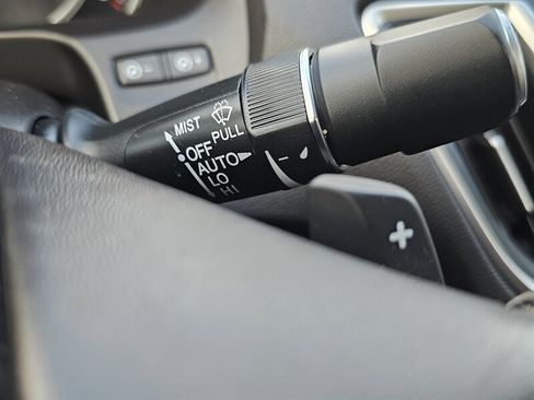 Used 2015 Acura TLX w/ Technology Package image 28