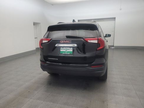 Used 2023 GMC Terrain SLE w/ Driver Convenience Package FWD image 7