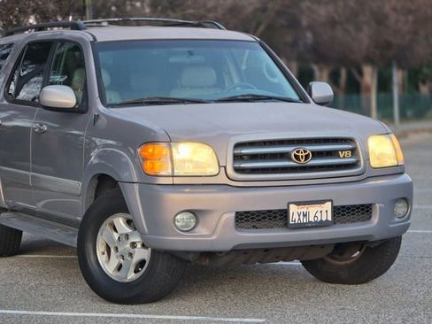 Used 2002 Toyota Sequoia Limited image 4