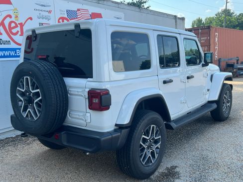 New 2025 Jeep Wrangler Sahara image 3
