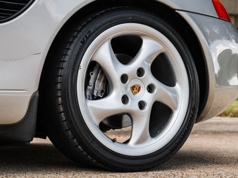 Used 2002 Porsche Boxster image 54