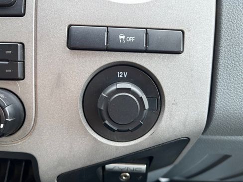 Used 2016 Ford F250 XLT image 23